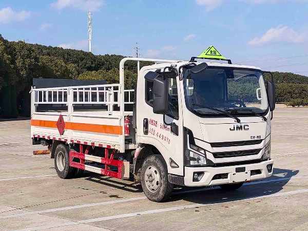 江鈴凱運氣瓶運輸車